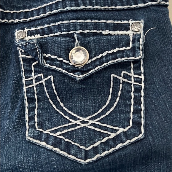 LA Idol USA Women's Denim Jeans with Contrast Stitching - Picture 3 of 7